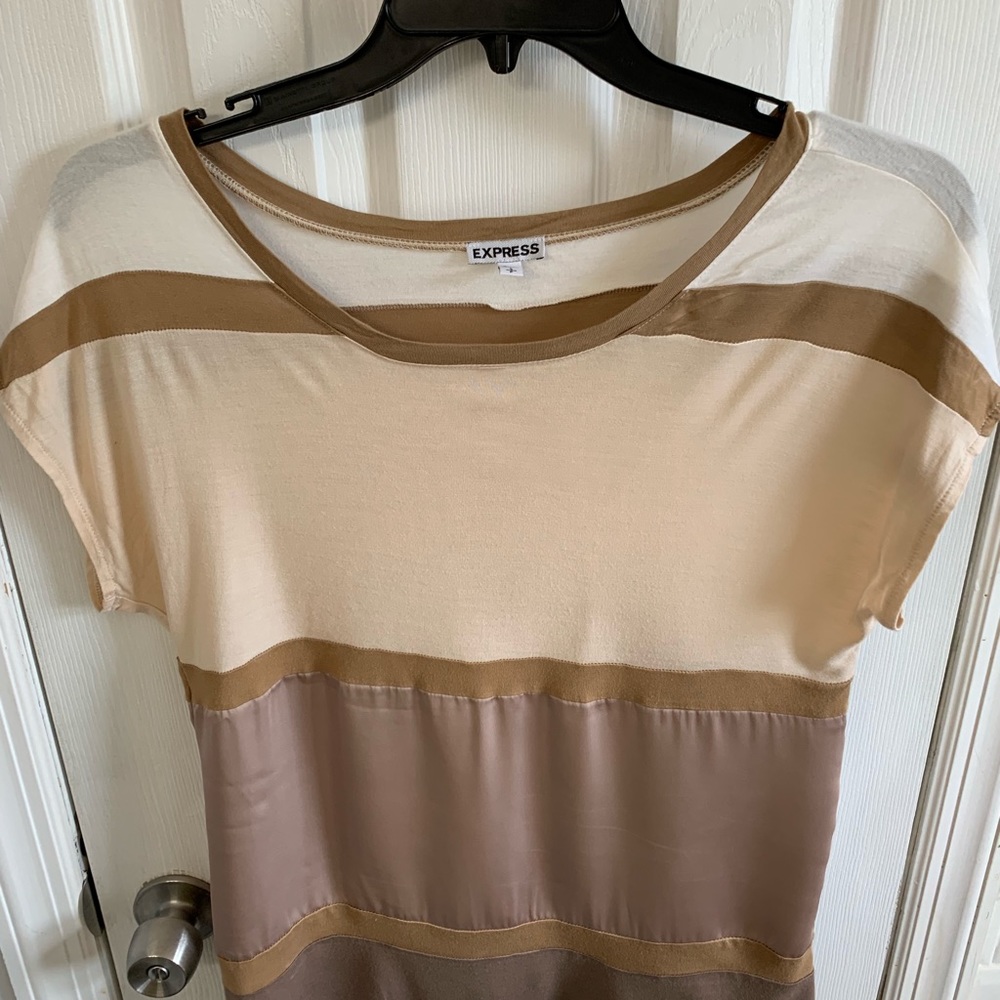 Express Color Block Tee- Size S